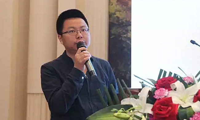 在“2017吉林省智慧政务建设与服务创新论坛暨‘互联网+政务服务’建设研讨会”上，云海游戏研究院院长唐鹏以《IP时代的政务公开发展格局》为主题发表演讲。